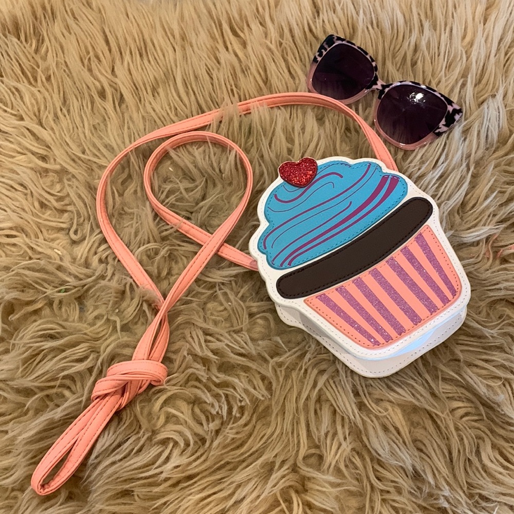 Cupcake purse
